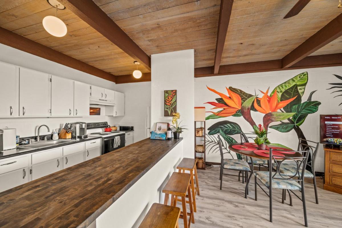 Newly Upgraded 1Br Unit Near Beach Max Of 5 Guests Kailua-Kona Zewnętrze zdjęcie