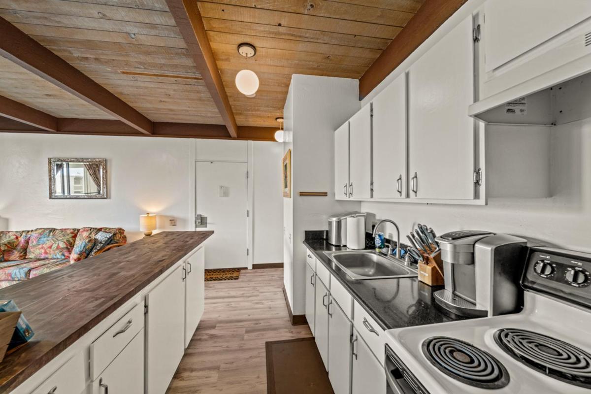 Newly Upgraded 1Br Unit Near Beach Max Of 5 Guests Kailua-Kona Zewnętrze zdjęcie