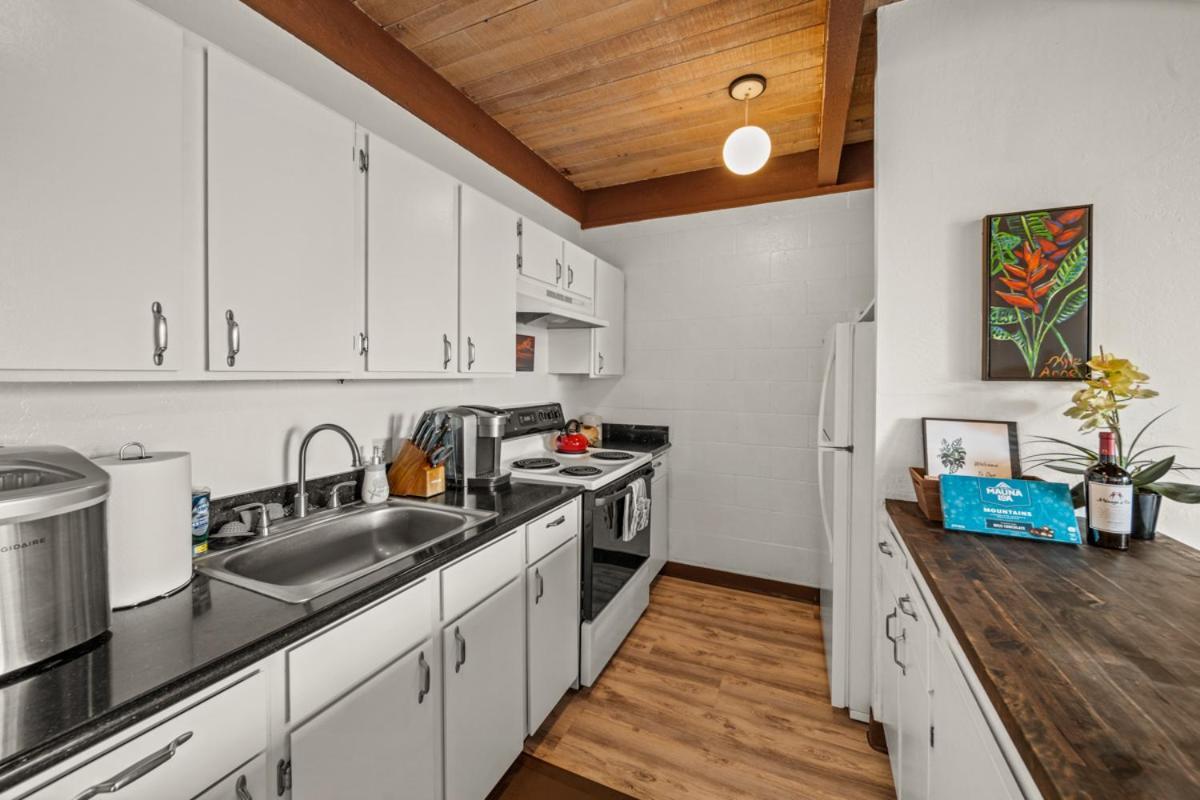 Newly Upgraded 1Br Unit Near Beach Max Of 5 Guests Kailua-Kona Zewnętrze zdjęcie